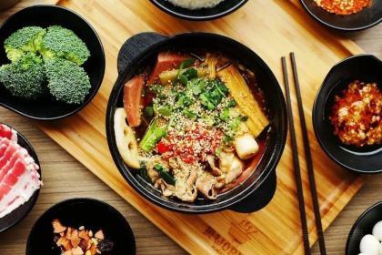 iDen & QuanJuDe Beijing Duck House