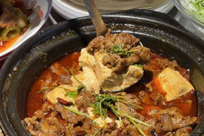 四川阿彭回锅肉饭店(百福街店)