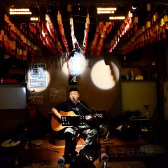 小屋-果子的店•民谣火塘•音乐酒馆 User Photo