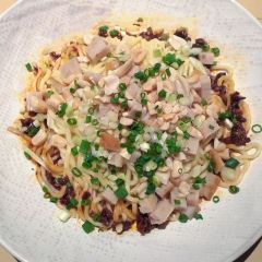 Rongjia Noodles Soup with Yellow Croaker (Jingan) User Photo