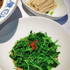 約吧YUEBAR輕奢創意餐廳張用戶圖片