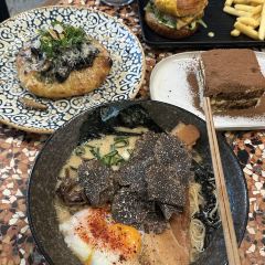 Plus Coffee & Kitchen User Photo