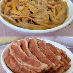 MA YI SHI SHI DA WAN QING ZHEN User Photo