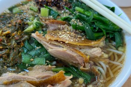 张元理卤鸡卷粉米线(小火车头店)