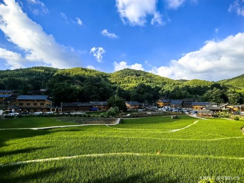 Longhui Huayao Village