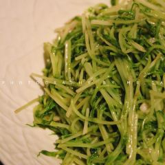 七栩钟楼·蚌壳餐厅 User Photo