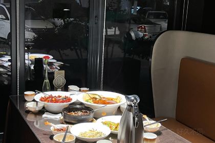 西秀鸽宴(溱水路店)