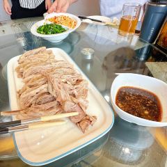鸿越美食楼 User Photo
