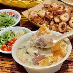 東家·猪杂粥觅味馆(绍兴店) User Photo