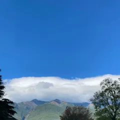 A LAN BAI JIA YAN User Photo