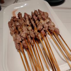 左右砂锅(天鹅湖小镇风情商业街店) User Photo
