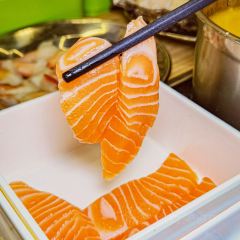 杨老板·海鲜集市火锅·鲜切牛肉(中防万宝店) User Photo