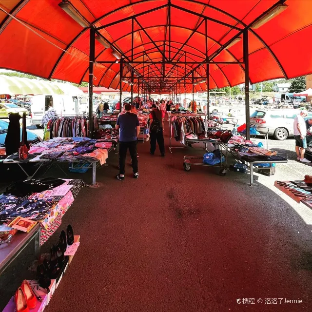 埃切利跳蚤市場