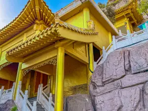 白仏山風景区