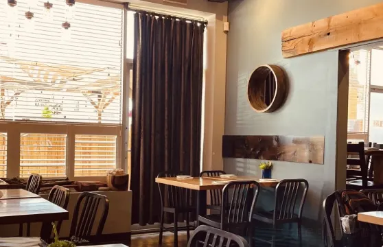 Tide and Vine Oyster House