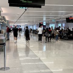 Qantas International First Lounge Sydney User Photo