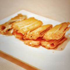 XIN RONG JI XIAN JU DIAN User Photo