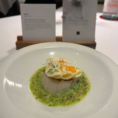 LING LONG User Photo