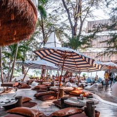 Cave Beach Club User Photo