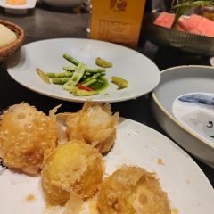 Yijunge (weiduoliya) User Photo