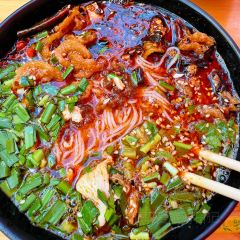 首味酸汤米线(广南49分店) User Photo