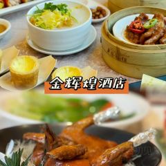 XINYUELOU User Photo