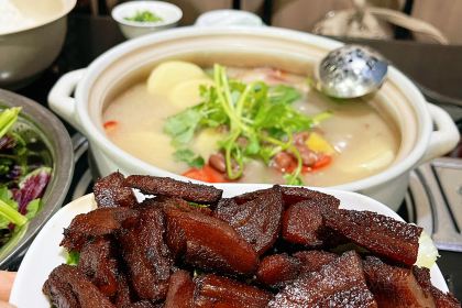 黔府豆米火锅野菜馆(南马店)