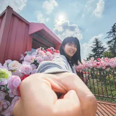 半两·咖啡书店·浮生是杯酒 User Photo