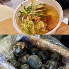 无桥洞海鲜烧烤(总店) User Photo