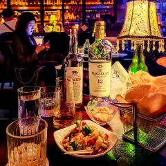 Hidden Tavern 여행 사진