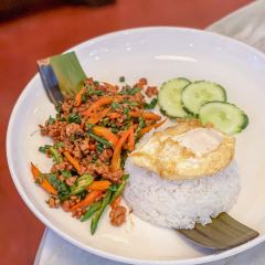 WOnDER LAND_sayaw thai food User Photo