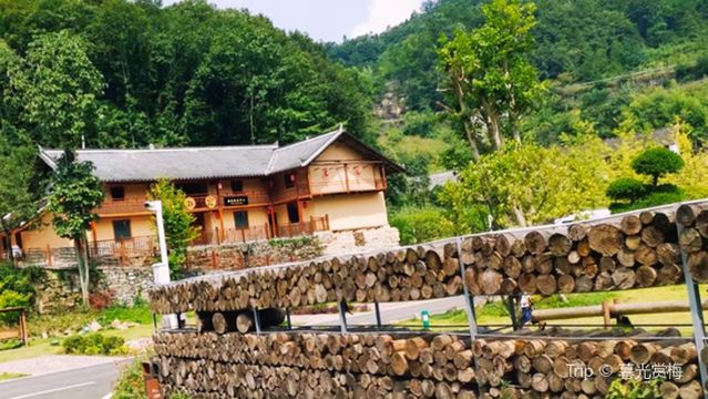 Wufeng Moon Bay RV Campground