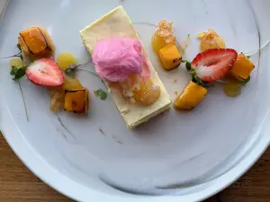 Hayabusa of Kuranda Japanese Lunch/Sweets & Kimono shop