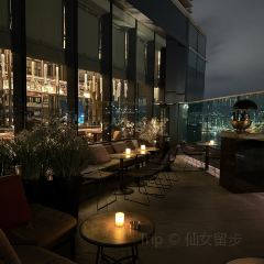 CRUISE RESTAURANT & BAR 여행 사진
