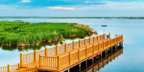 鶴鳴湖温泉景區