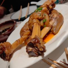 左右砂锅(天鹅湖小镇风情商业街店) User Photo