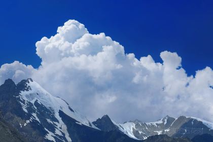 点将台星空营地(博乐赛里木湖店)·自助餐厅