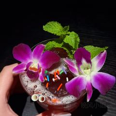 FOLLOW LOUNGE User Photo