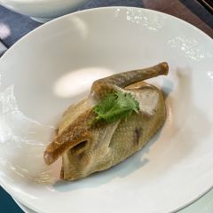 Huayuanyihao zhongyangludian User Photo