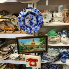 Camp Hill Antique Centre and Tart Cafe User Photo