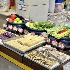 伟荣餐饮·野生活海鲜(孙塘南路店) User Photo