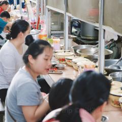 月畔湾越式风味(香格里拉店) User Photo