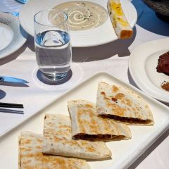 天空之城·全景旋转餐厅 User Photo