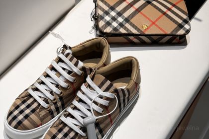 拜丝特牛排海鲜自助(贵阳杉杉奥特莱斯购物广场店)