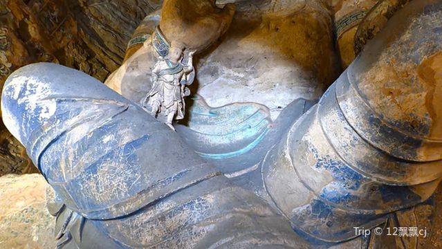 Yungang Grottoes, Cave 10