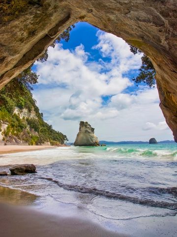 Cathedral Cove Beach