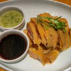 JIU BAI WAN MA MA CAI REN MIN NA LU DIAN User Photo