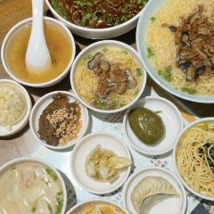 ZHENG YI HAN LAO WEI DAO CHUAN TONG MING XIAO CHI User Photo