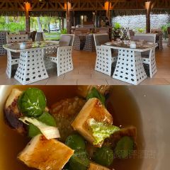Lagoon Restaurant at The St. Regis Bora Bora Resort User Photo