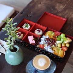 青寂溪谷半山酒店·枫见餐厅 여행 사진